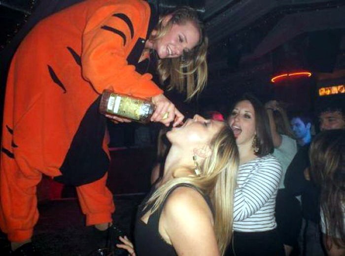 Бесплатное видео пьяных девок. Русские пьяные девочки.